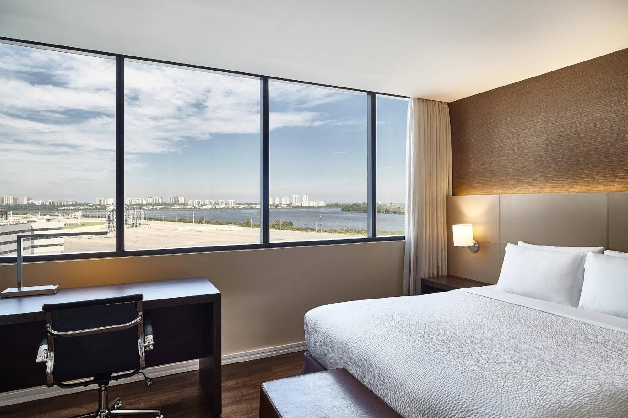 By Marriott Barra Da Tijuca Hotel